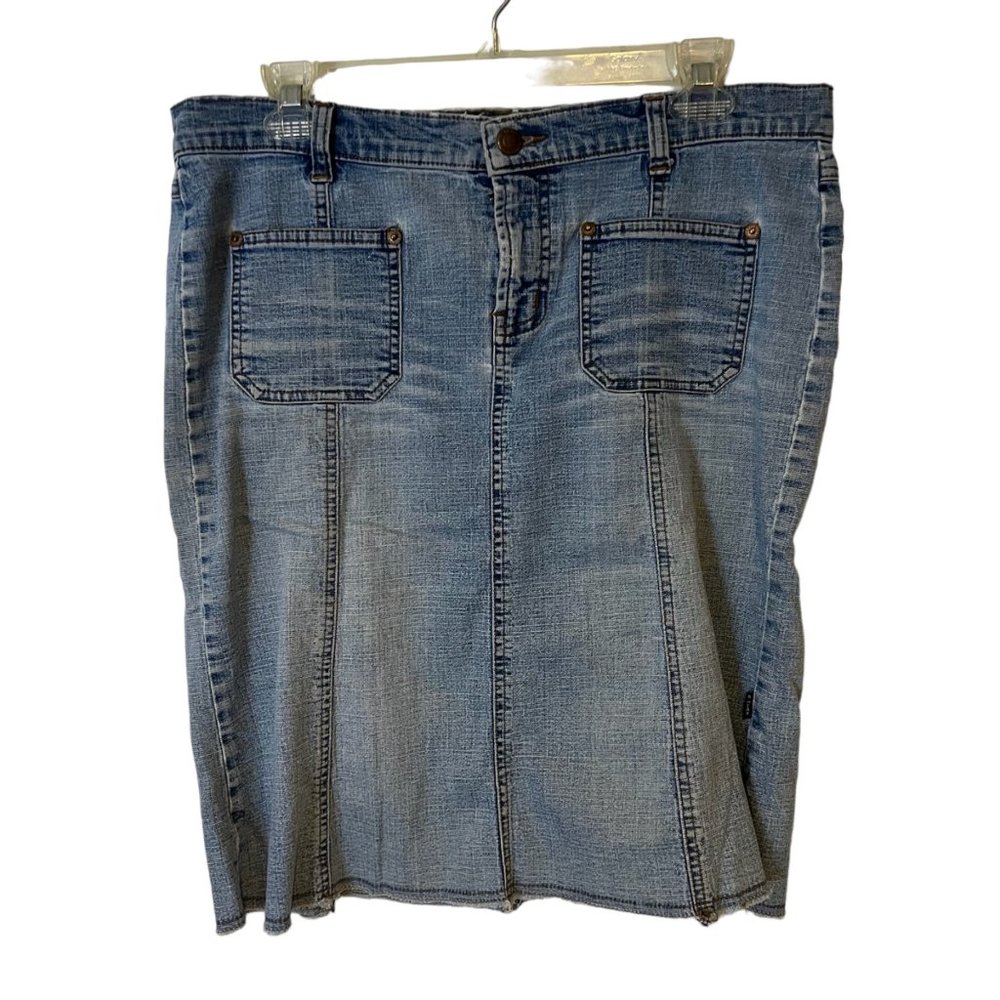 Rampage Clothing Jean Blue Skirt Womens Juniors 11 Vintage Raw Hem Pockets Logo